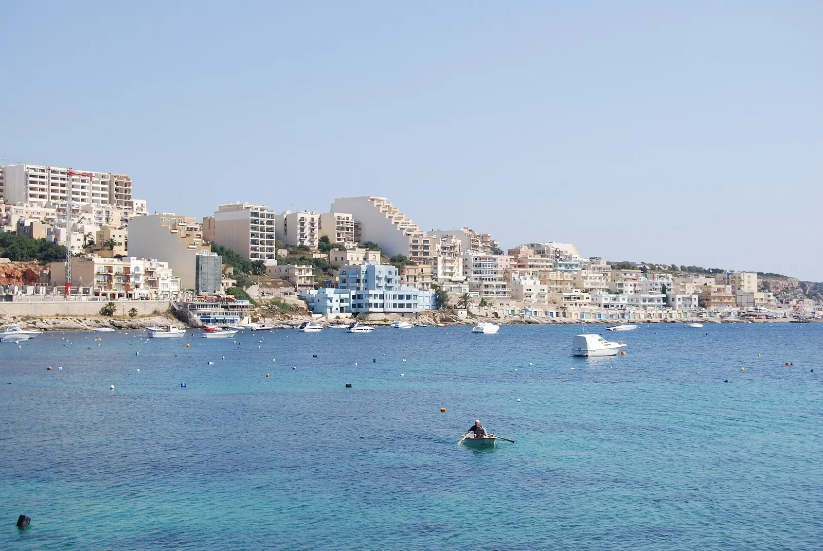 St Paul's Bay Family Apartment